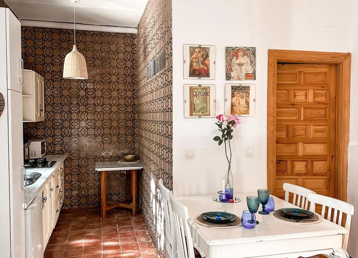 Country house La Caseria Azul De Cuadros Bedmar y Garciez Spain