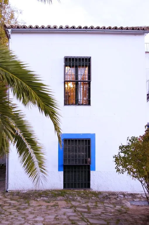 La Caseria Azul De Cuadros Bedmar y Garciez Spain